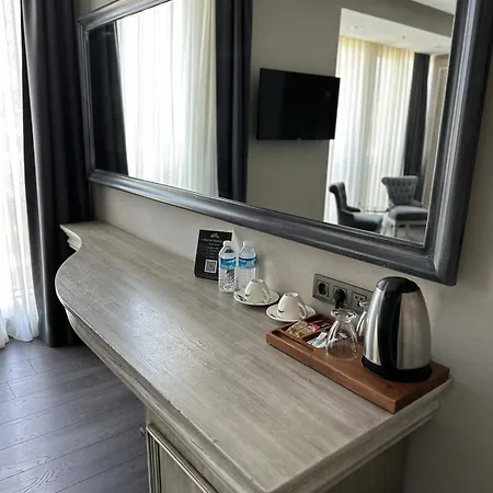 Tk Taxim Bosphorus Hotel 4*
