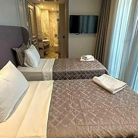 Tk Taxim Bosphorus Szálloda 4*